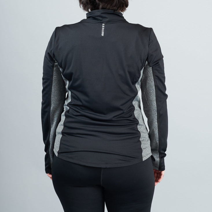 Check out the fall workout clothes (and add-on styles) in the October 2017 Ellie box! 
