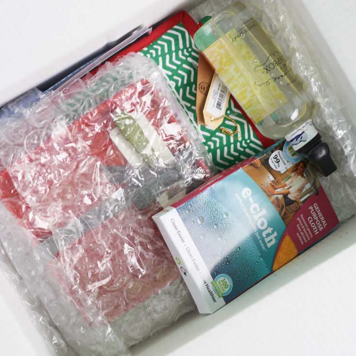 items packed in the november 2017 squix box
