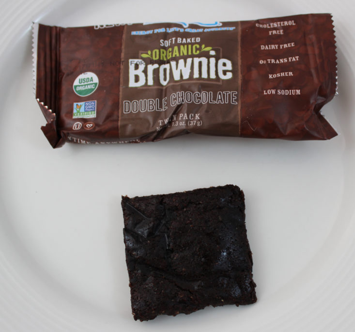 Vegan Cuts Snack October 2017 - Brownie