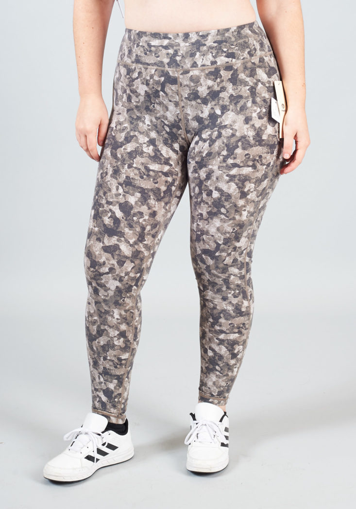 camo leggings