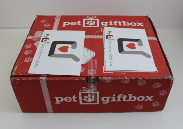 Pet Gift Box Dog December 2017 Box