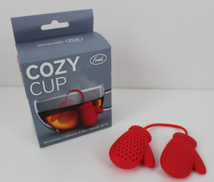 Fred Cozy Up Mittens Tea Infuser