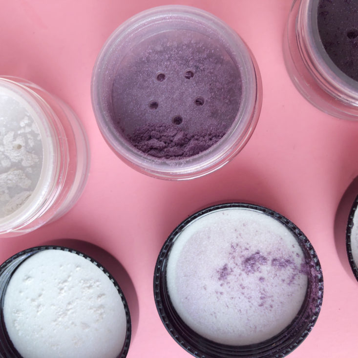 Bellápierre Cosmetics Shimmer Powder in Lavender