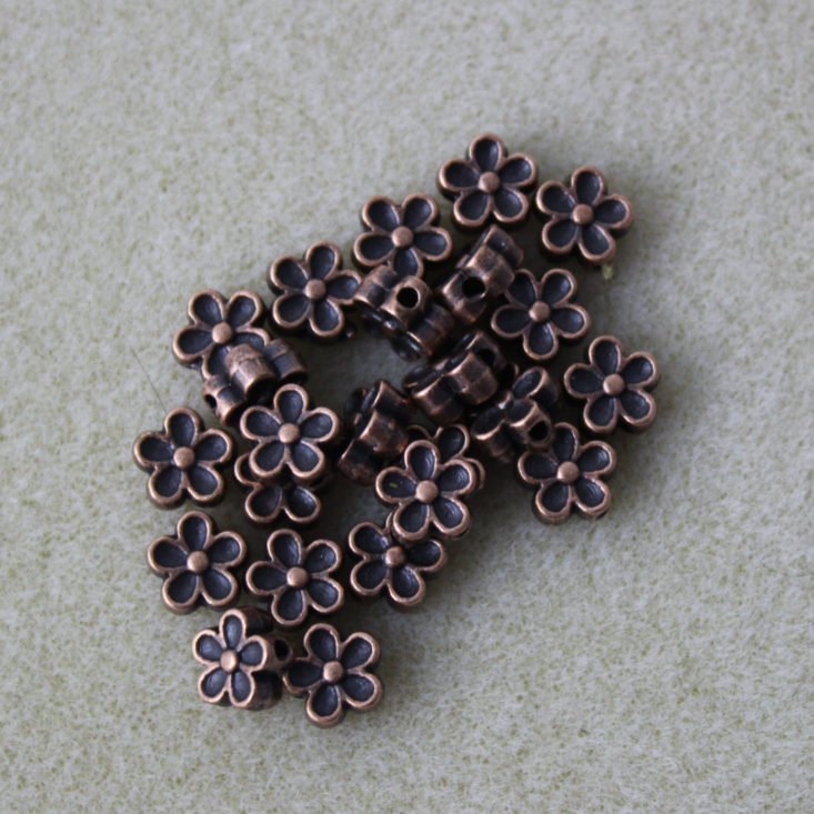 24 Pieces 7 mm Metal Flower Beads