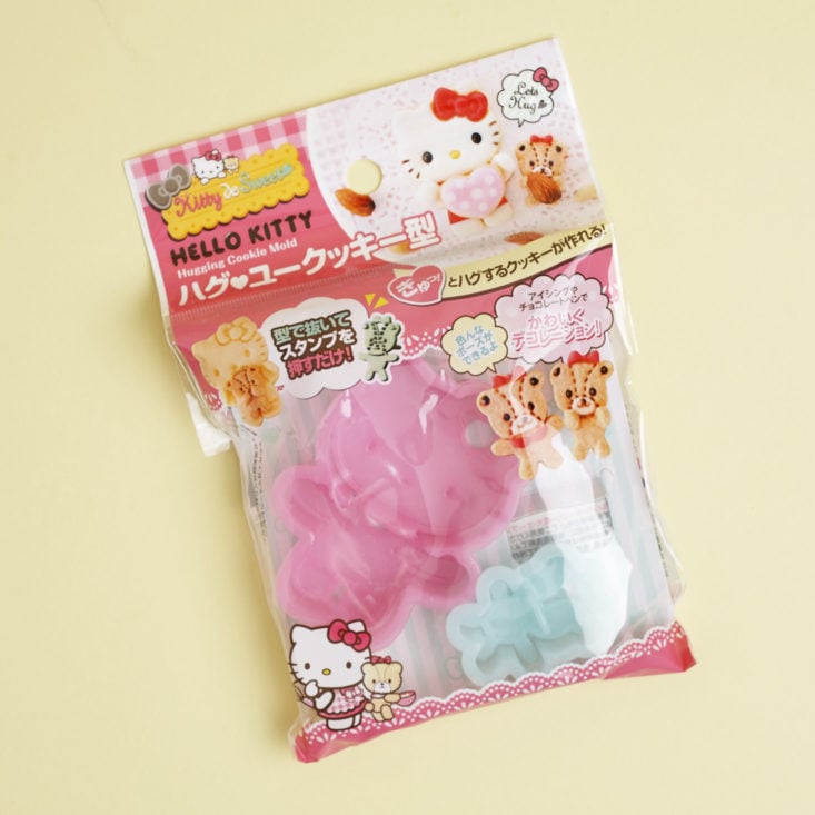 Hello Kitty Xmas Cookie Mold in package