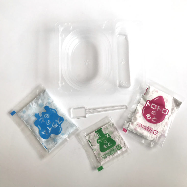 TokyoTreat Box January 2018 - Slime Jelly DIY Kit Tools