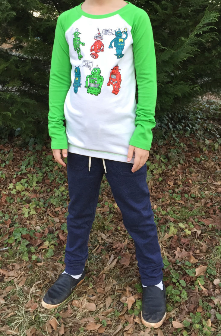 Robot Raglan Outfit modeled