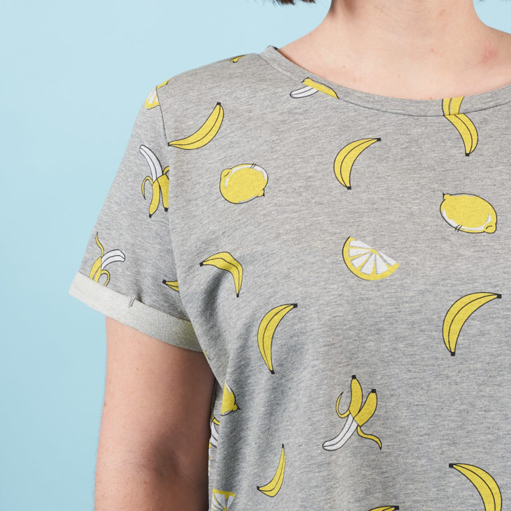 fruit printed gray tee with cuff sleeves