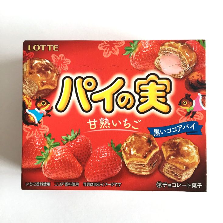 TokyoTreat February 2018 - Lotte Pie No Mi Sweet Strawberry Chocolate