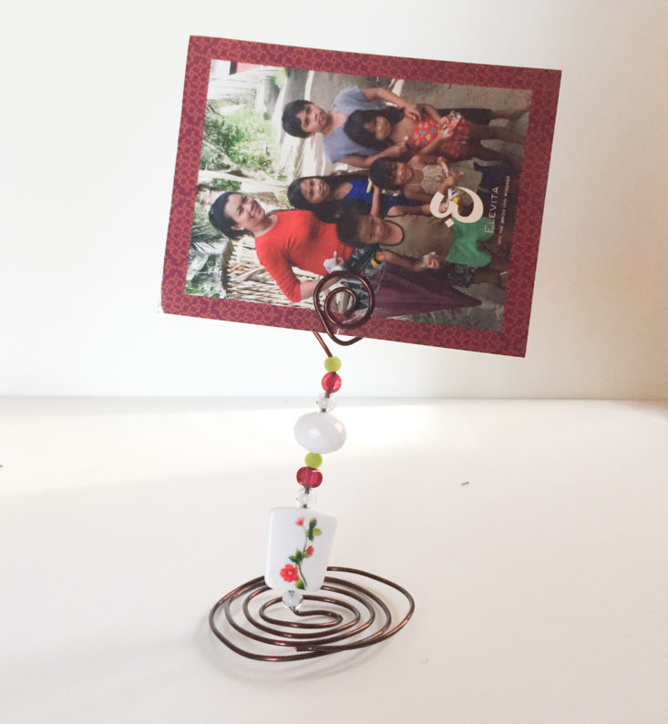 Beaded Photo Holder in use