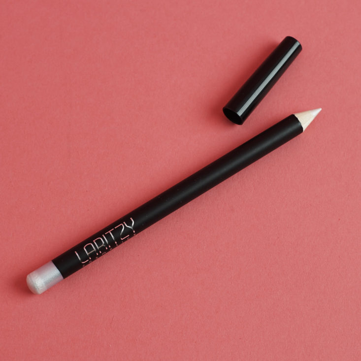 Laritzy Cosmetics Eye Pencil in Shimmer with cap off