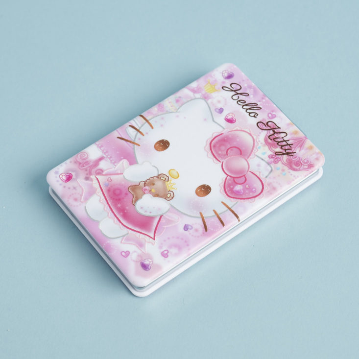 hello kitty mirror compact closed