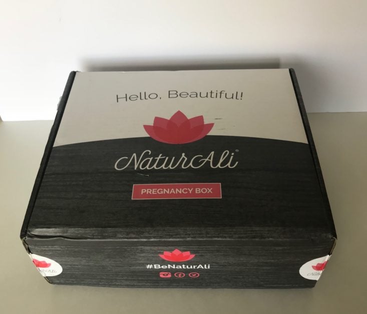 closed NaturAli box