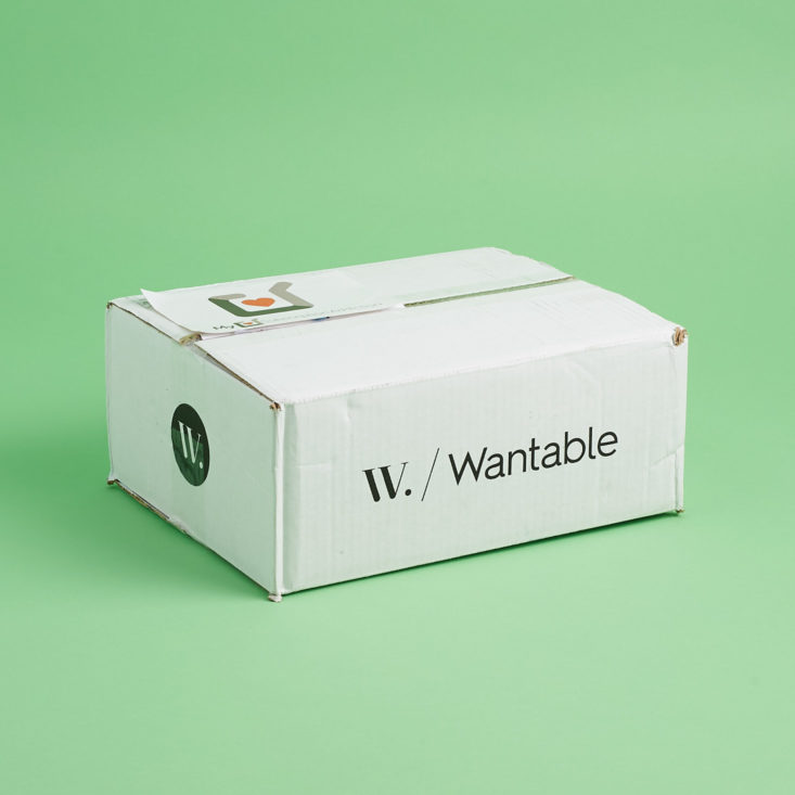 wantable fitness clothing subscription box april 2018