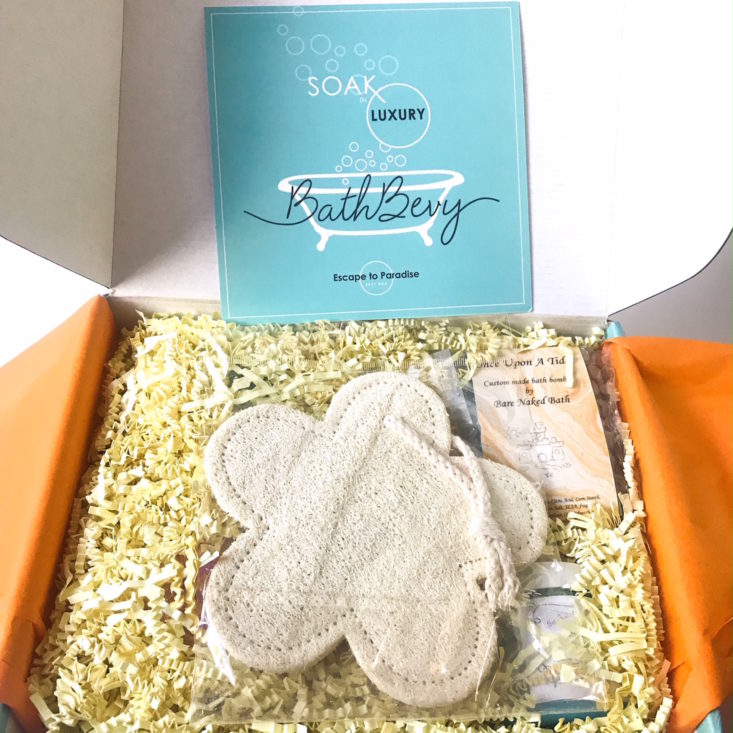 Bath Bevy Escape To Paradise May 2018 open box 2