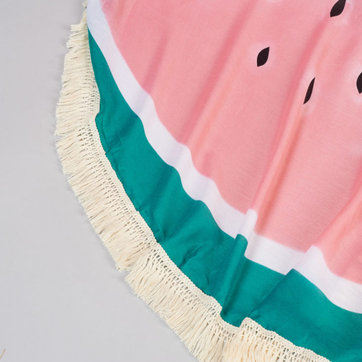 quirky crate blanket with fringe
