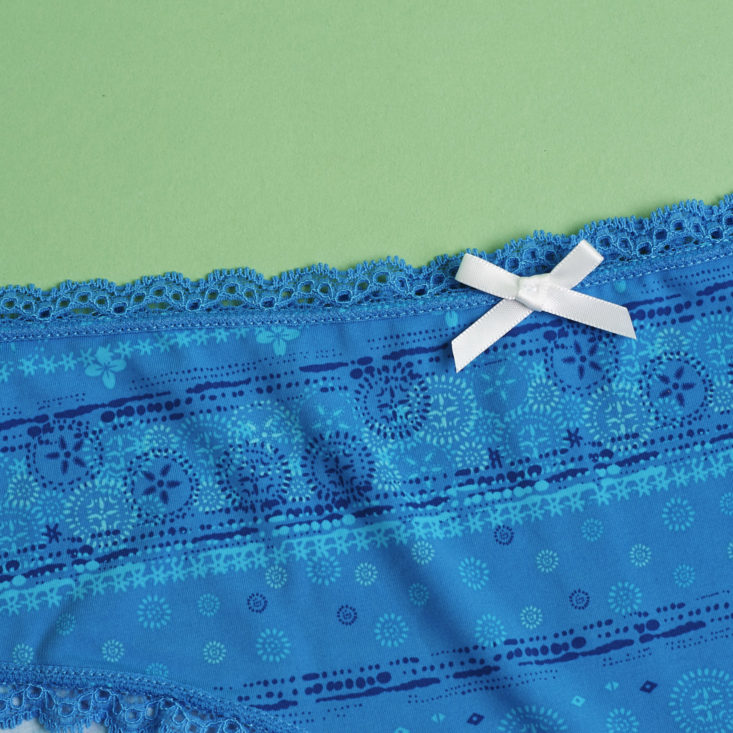 close up of Blue Patterned Splendies undies