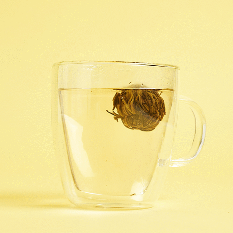 tea expanding in mug