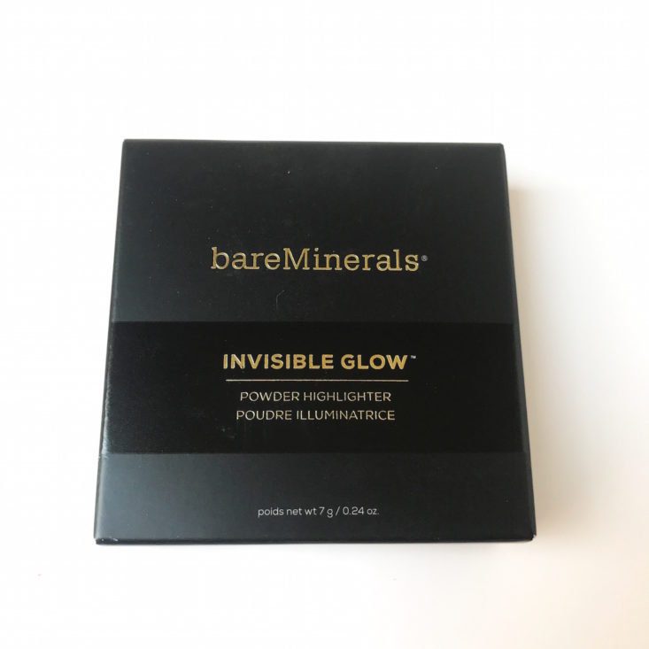 Invisible Glow Powder Highlighter in Medium,