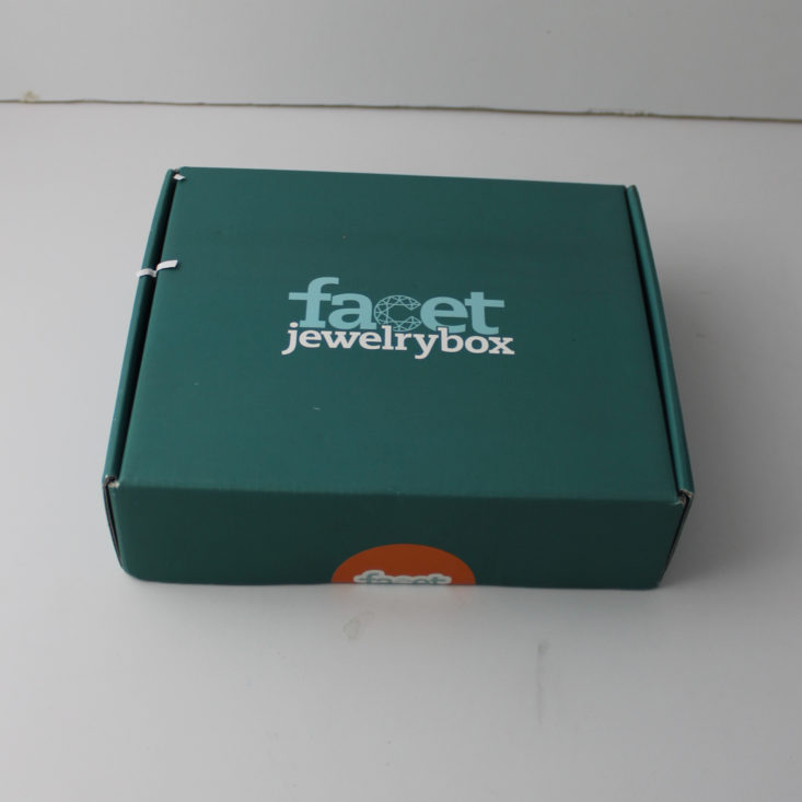 closed Facet Jewelry box