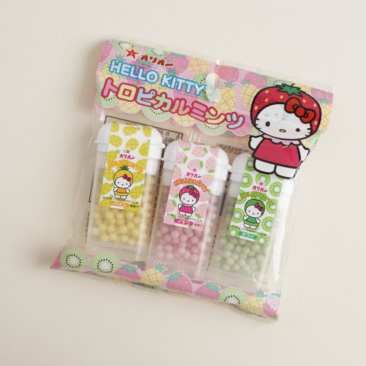 Hello Kitty fruit candies x3 in package