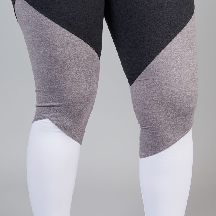 wantable fitness gray knees on leggings