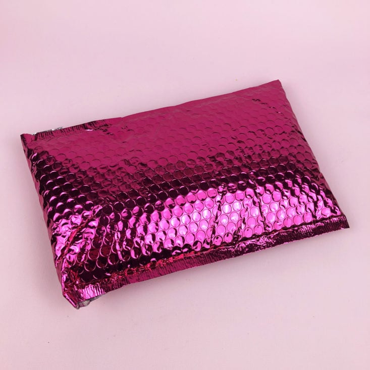 closed pink Ipsy bubble mailer