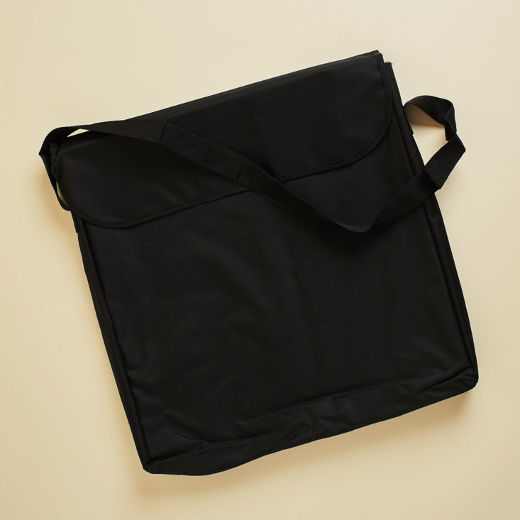 Breo Box Fall September 2018 - Black 600D Polyester Carrying Tote Top