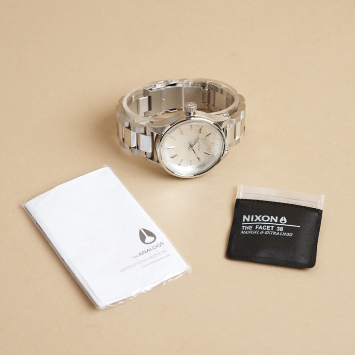 NixonFacet Watch with extra links + operations manual