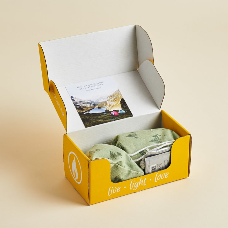 Vellabox Vivere September 2018 - Product With Open Top