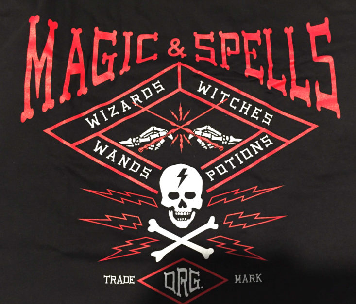 World of Wizardry August 2018 spells shirt close
