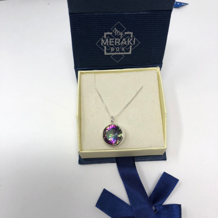 My Meraki Box October 2018 - Olinda Mystic Quartz Necklace Box Open