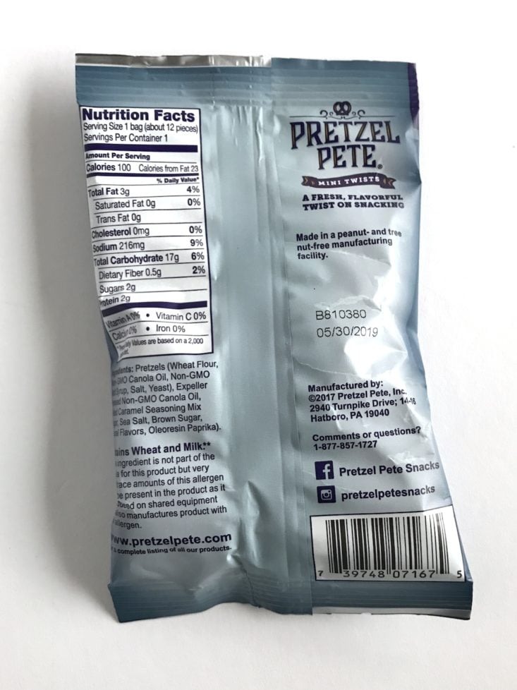 SnackSack October 2018 - Pretzel Pete Salted Caramel Mini Twists Back