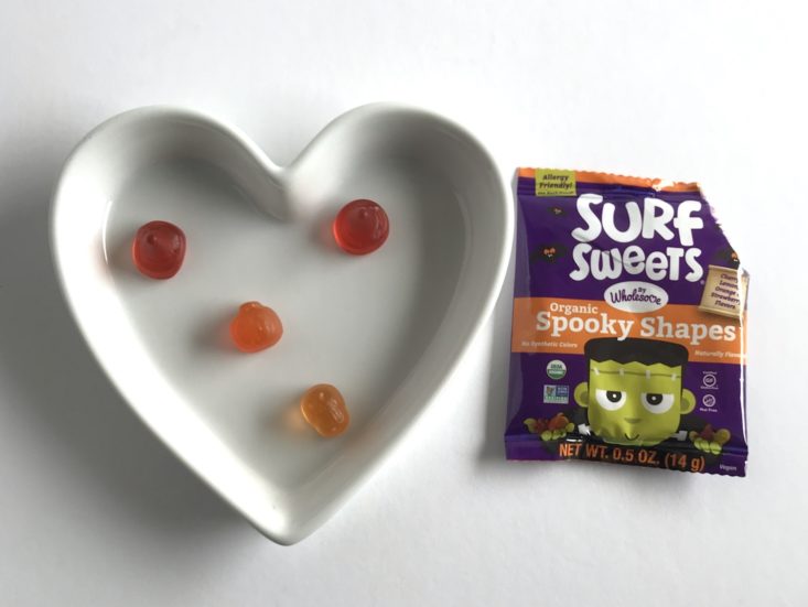 SnackSack October 2018 - Wholesome Surf Sweets Organic Spooky Shapes Open Top