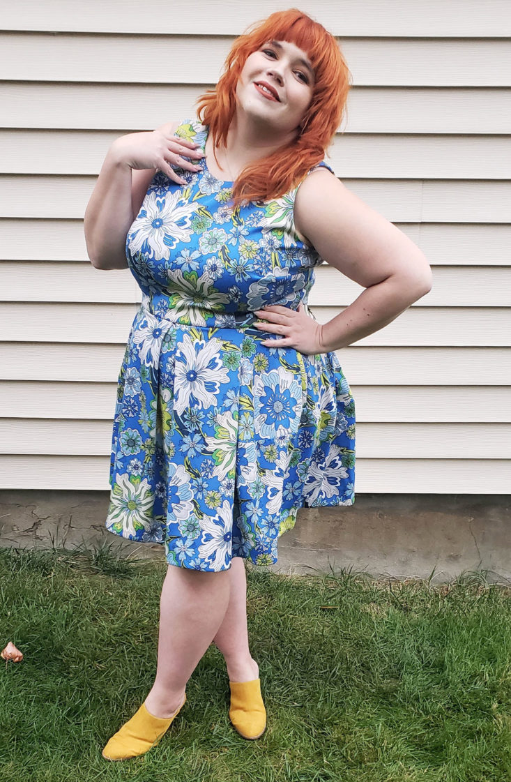 Gwynnie Bee Box October 2018 - Sleeveless Fit & Flare Blue Floral Print Dress By Taylor Dresses 0021