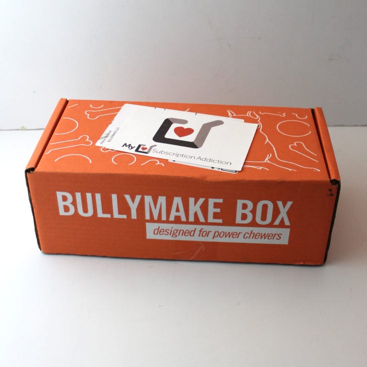 Bullymake Box December 2018 - Box Closed Front
