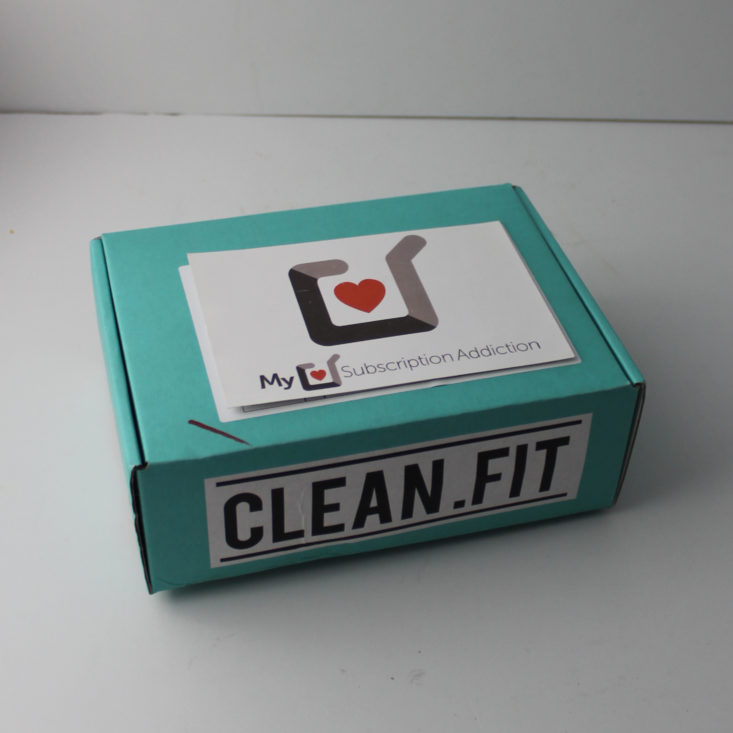 CLEAN.FIT Box December 2018 - Box Closed Top