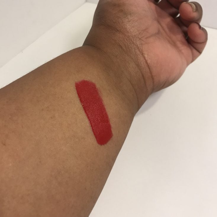 Cocotique Holiday Box December 2018 - Glamazon Beauty Cosmetics I’m Purrfect Red Liquid Lipstick Swatch