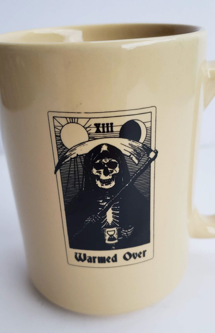 Creepy Crate October 2018 - Tarot Card Coffee Mug Closer