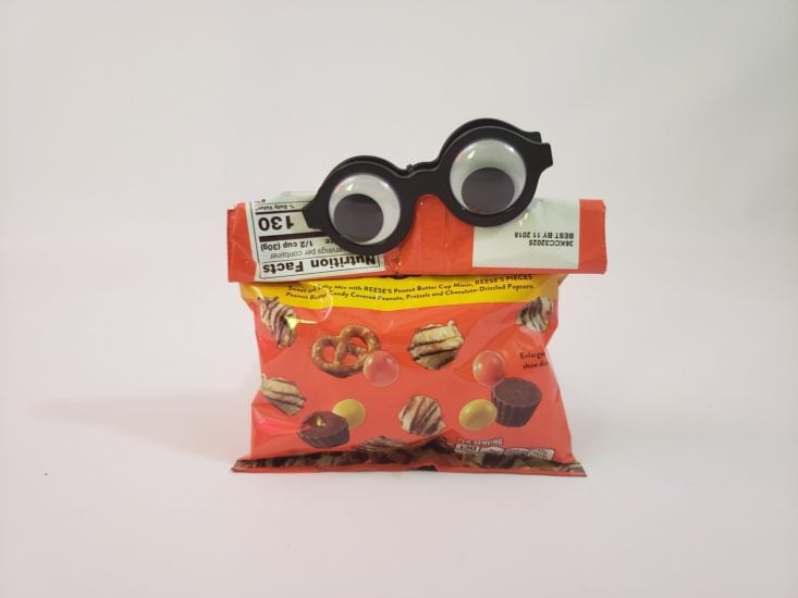 Food And Snack December 2018 - Googly Eye Bag Chip On Pack 1