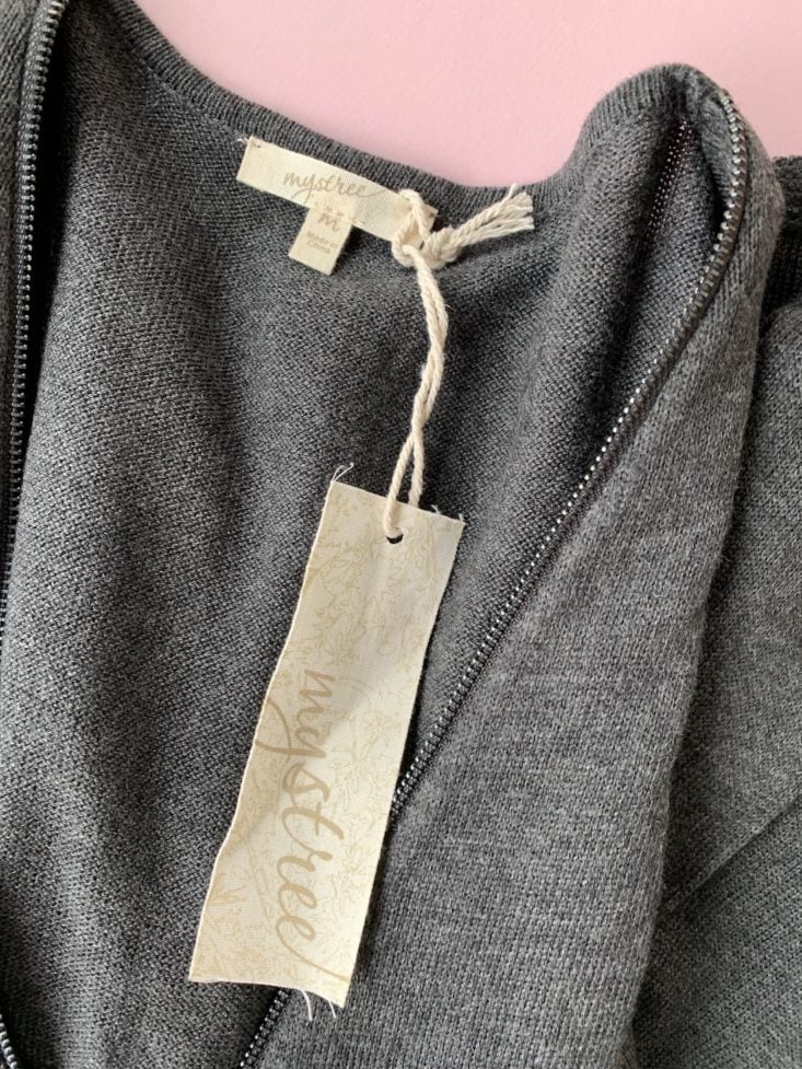 Golden Tote $59 + Add-Ons Clothing Tote Review December 2018 - Hem & Thread Zip Cardigan 3 Closer