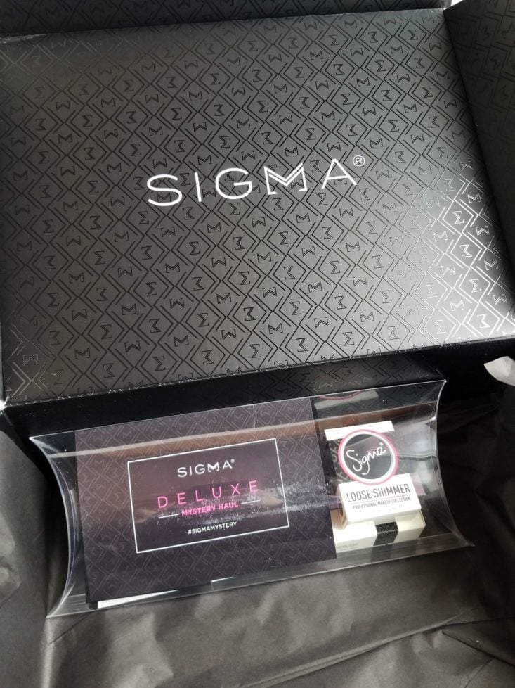 Sigma Beauty Mystery Box December 2018 packaging