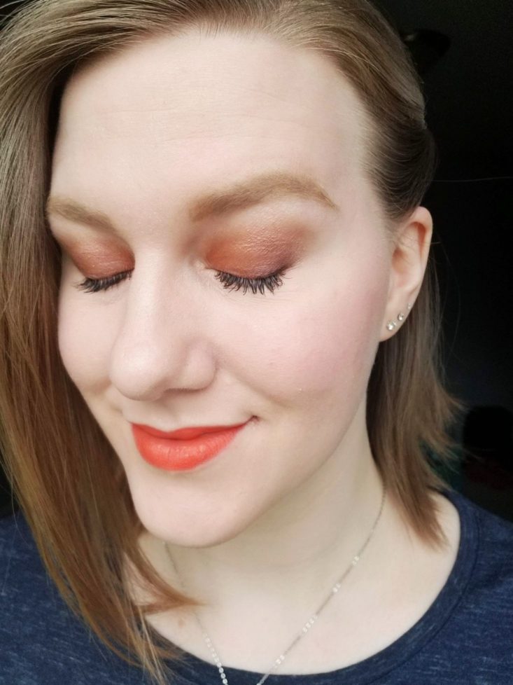 Sigma Beauty Mystery Box December 2018 makeup modeled 2