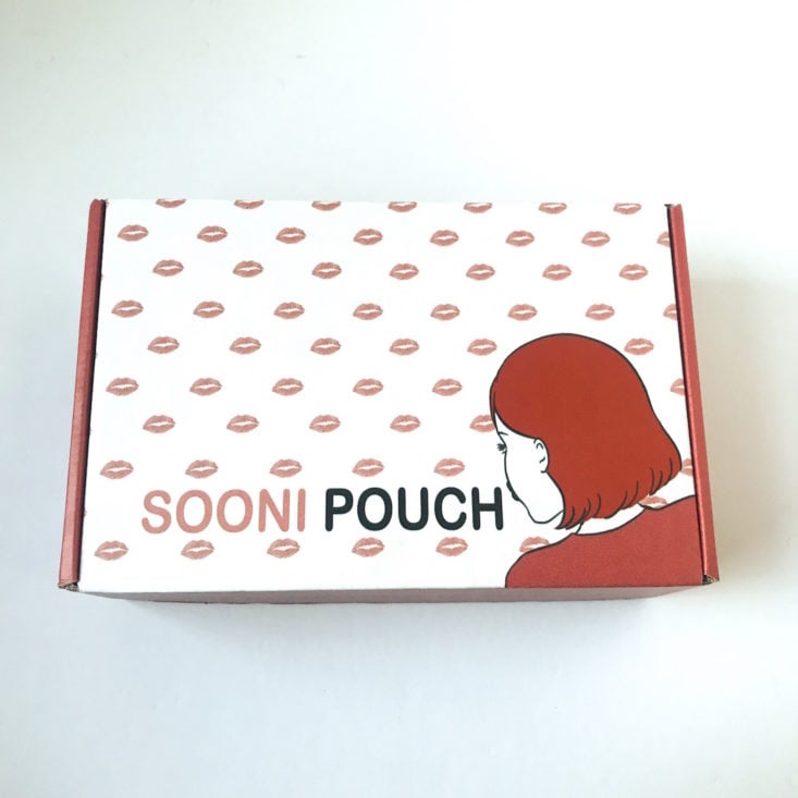Sooni Pouch November 2018 - Box Closed Top