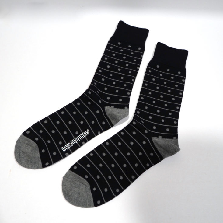 Sprezzabox-“The-Herald”-December-2018-Basic-Outfitters-Socks-1