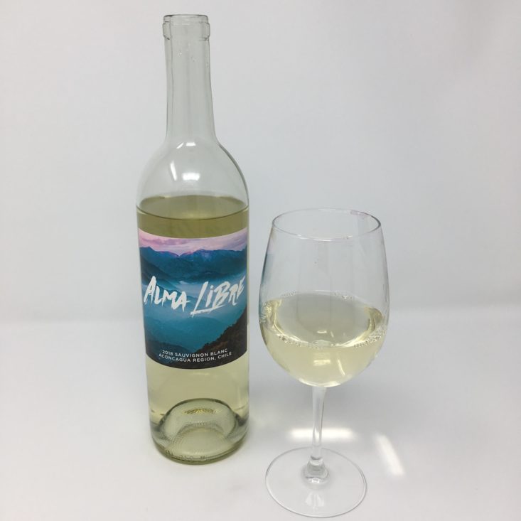 Winc Wine of the Month Review December 2018 - ALMA LIBRE FULL BOTTLE + GLASS Front