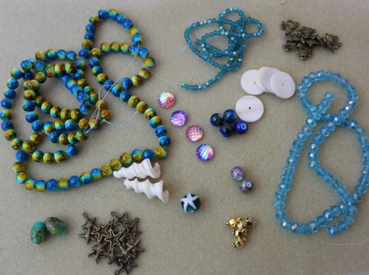 Blueberry Cove Beads January 2019 - Review
