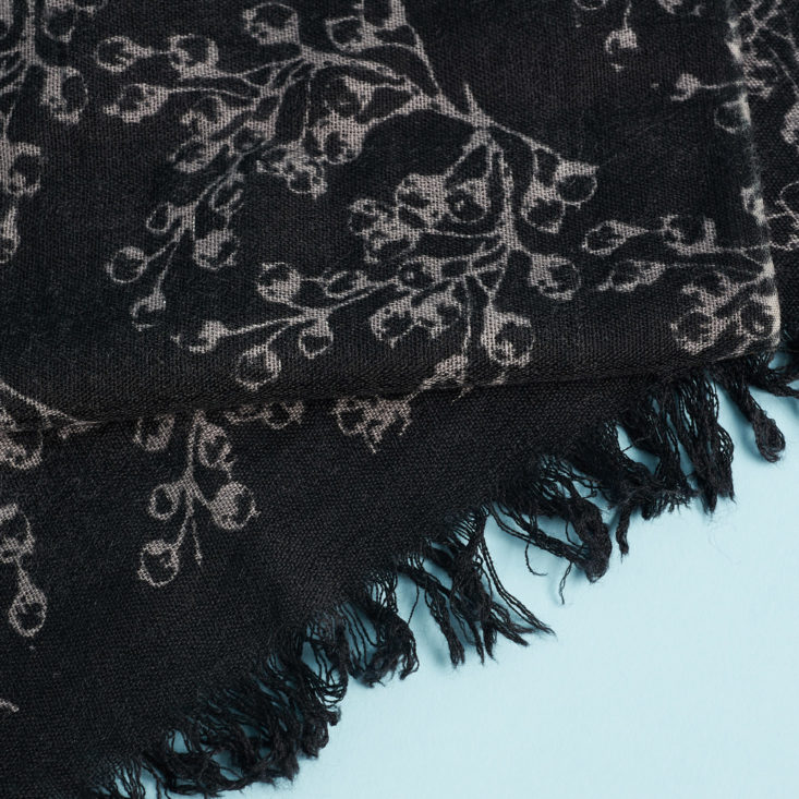 Flourish Box Winter 2019 scarf detail