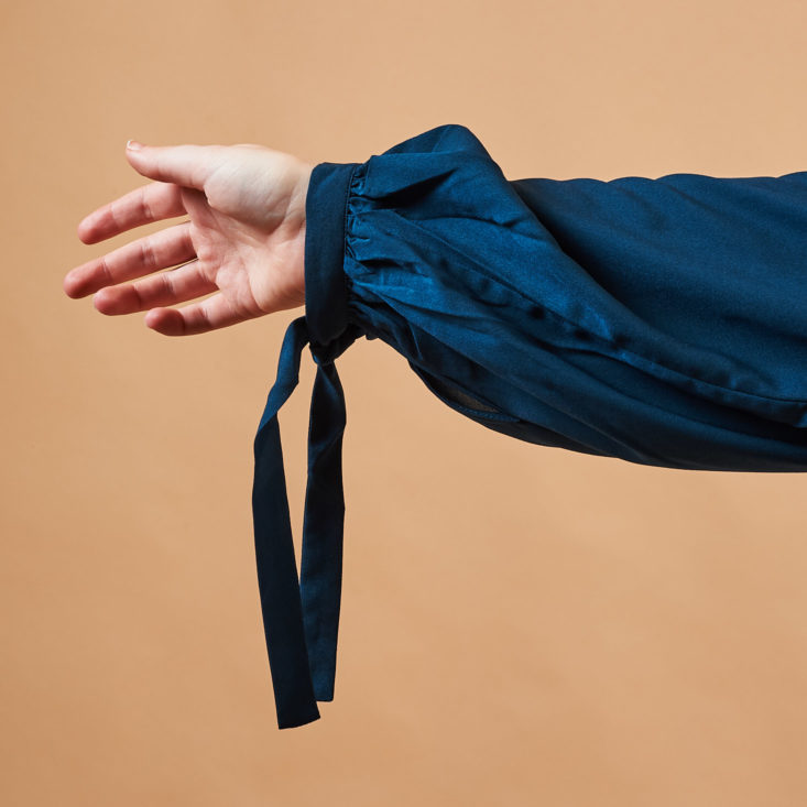 Frank and Oak sleeve ties 