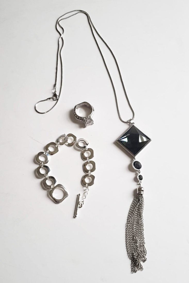 Jewelry Subscription Box November 2018 - Grey Gem &amp; Silver Tassel Necklace
